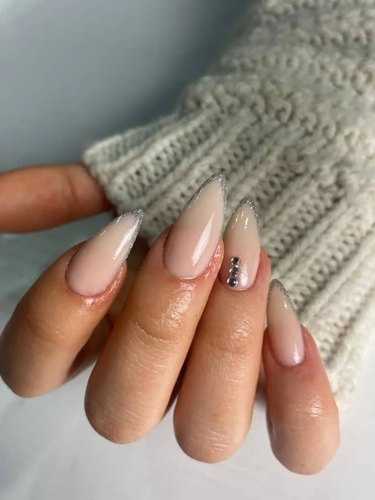 Dövme, dövme silme, nail art ve piercing